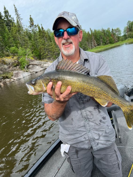 Separation Lake Lodge awaits with walleye aplenty!